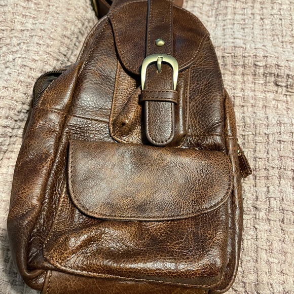 Brown Leather bag - Picture 1 of 3